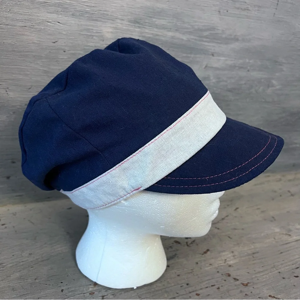 Claire’s Navy Blue Embroidered Front‎ Newsboy Cap Hat Size S/M Good Condition